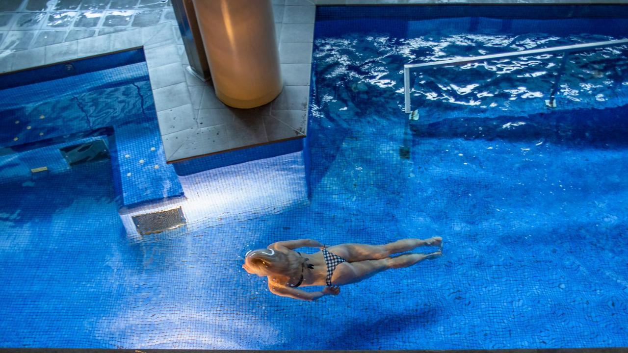 Sant Jordi Boutique Hotel Calella Exterior foto The pool at the Atlantis Paradise Island