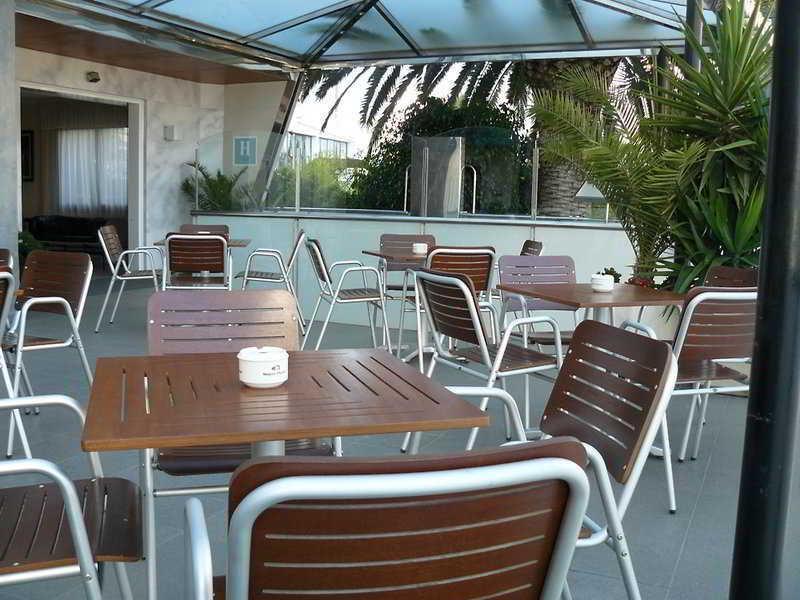 Sant Jordi Boutique Hotel Calella Exterior foto The Sky Bar